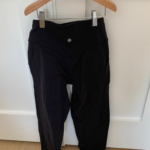 Lululemon Align Joggers - Picture 2 of 4